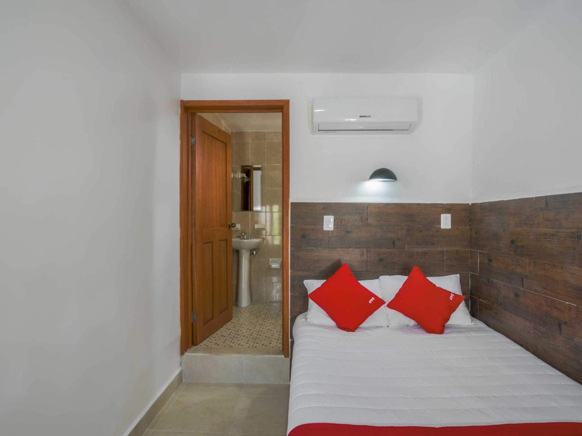 Oyo Hotel Palma Real Tulum Extérieur photo