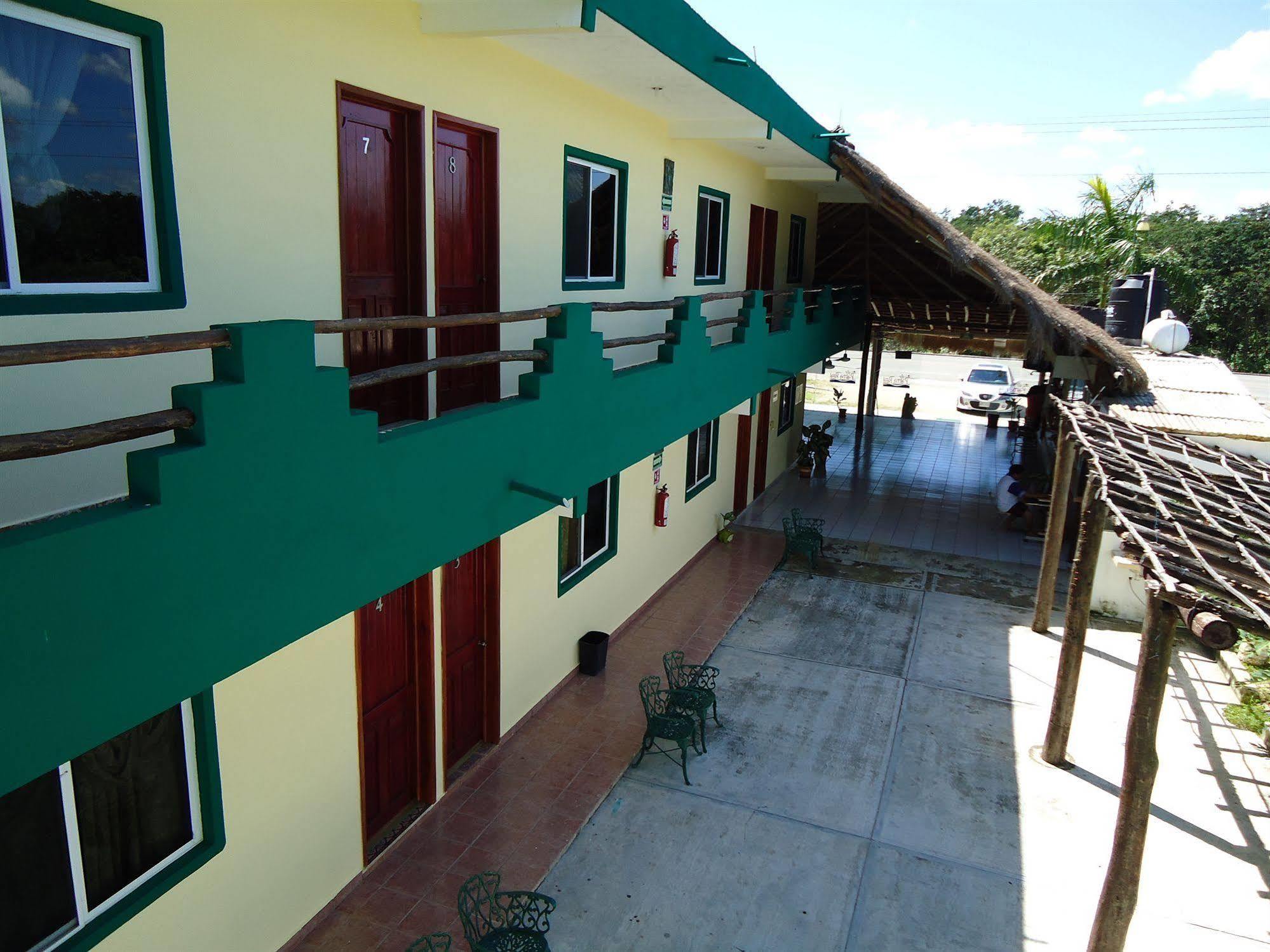 Oyo Hotel Palma Real Tulum Extérieur photo
